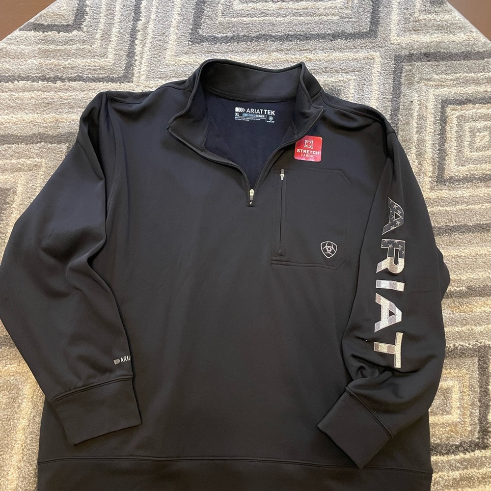 Ariat Black Stretch Fabric Pullover